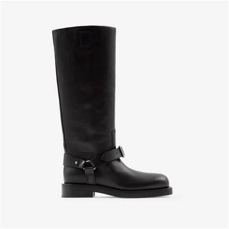 scarpe setole cavallino burberry|Leather Saddle High Boots in Black .